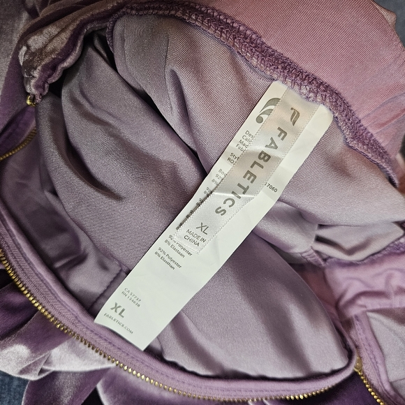 Fabletics Lavender Velvet Jumpsuit Size XL - Picture 9 of 15